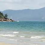 Casa com piscina para família